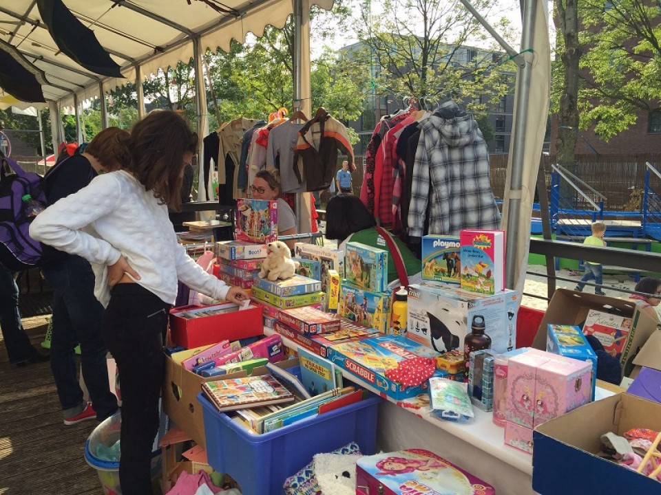 Kinderflohmarkt am Innenhafen Duisburg Flohmarkt Termine Flohmärkte